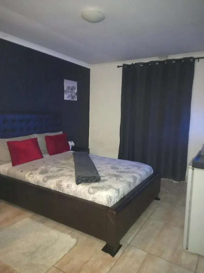 Naledi Homestay Κέιπ Τάουν